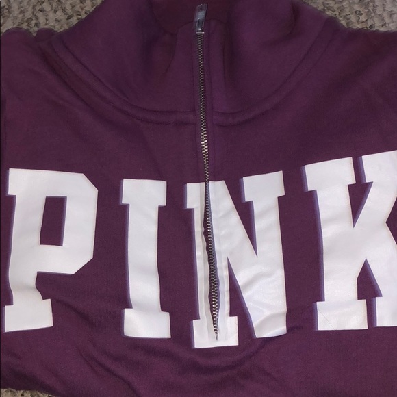 Pink sweatshirt - Picture 1 of 3
